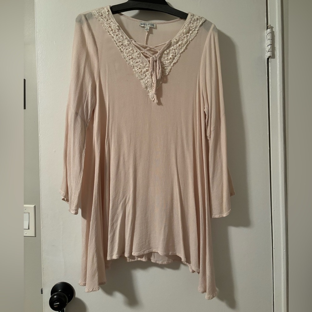 Tassels N Lace Boho Lace Neckline Mini Dress Women’s S •EUC